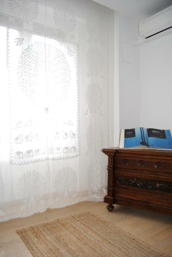 Famiglia Poggi, The Flying Hippo Apartment Rome Bagian luar foto