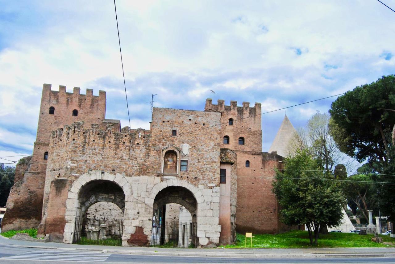 Famiglia Poggi, The Flying Hippo Apartment Rome Bagian luar foto